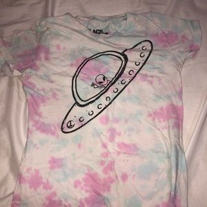 tie dye alien shirt